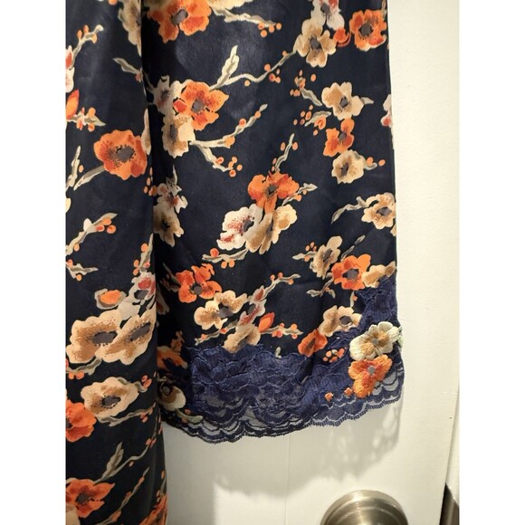 Natori Women's Blue Satin Kimono Robe w Lace Cuffs Belted Knee Length Small - Picture 2 of 6